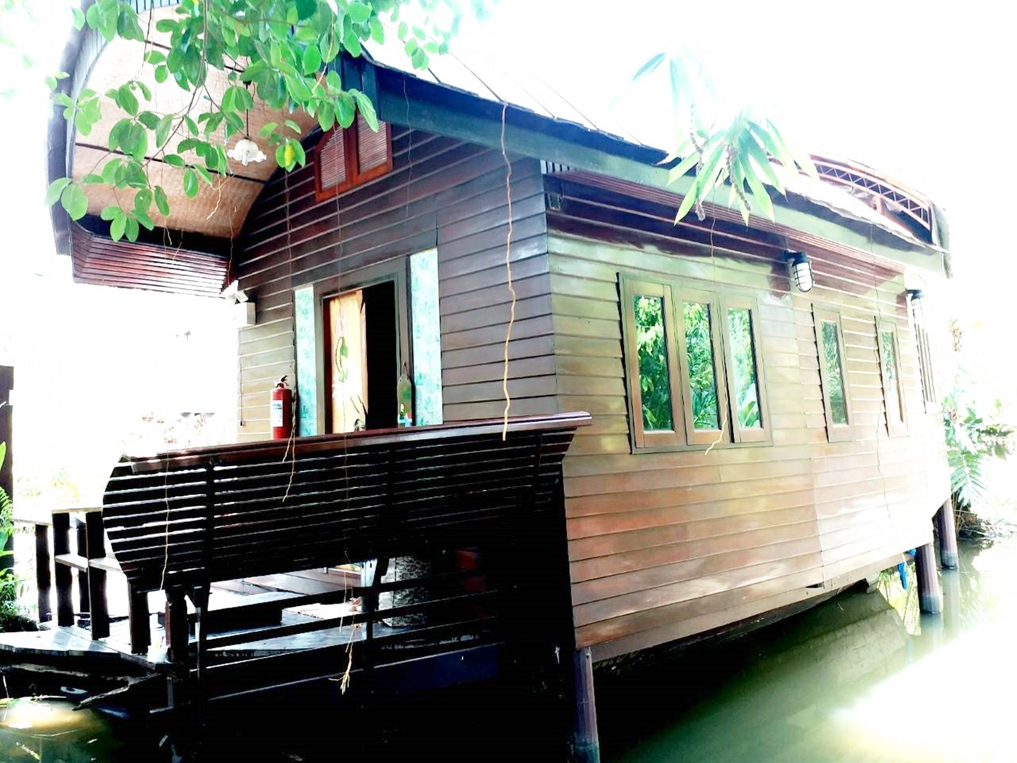Kaengkrachan Boathouse Paradise Resort Кенг-Крачан Экстерьер фото